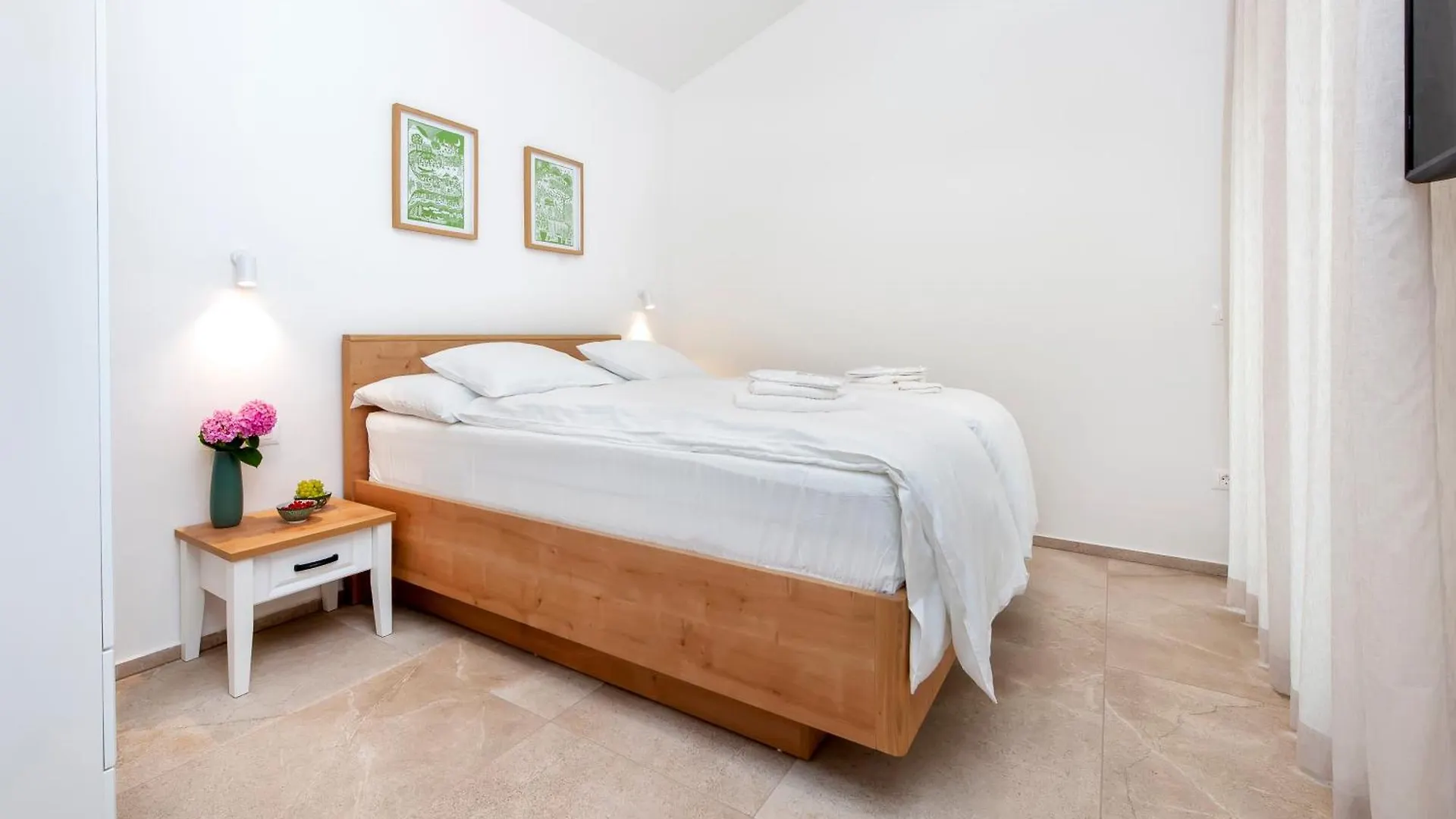 Vila Echo Villa, Istra, Pool/Jacuzzi, Bbq, Pet Friendly Segotici